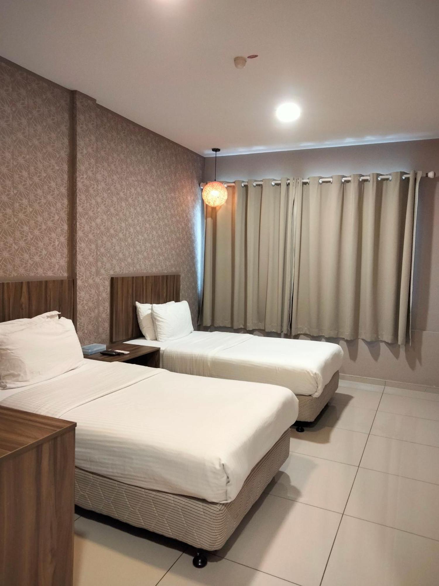 Hotel Jelai @ Raub, Pahang Extérieur photo