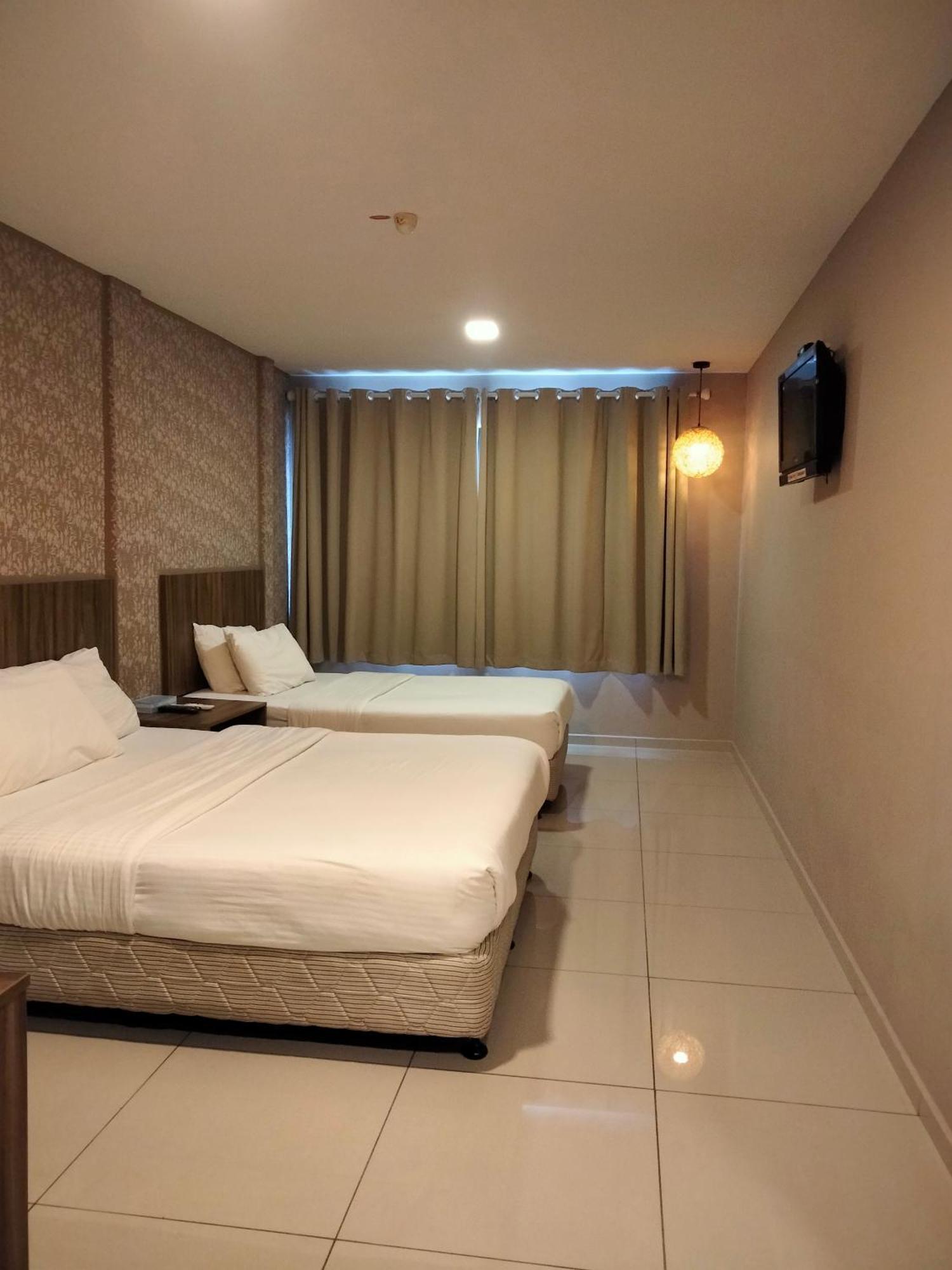 Hotel Jelai @ Raub, Pahang Extérieur photo